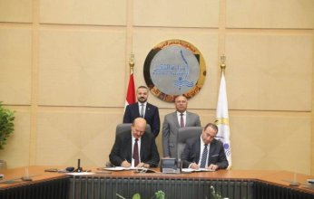 مصر تنشئ أول مشروع من نوعه لتخريد السفن بميناء دمياط.. ما التفاصيل؟
