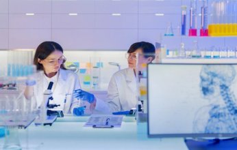 إنجاز علمي غير مسبوق.. إنشاء حبل شوكي بشري وظيفي في المختبر