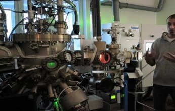 علماء روس يبتكرون وحدة متطورة لإنتاج بلورات أشباه الموصلات