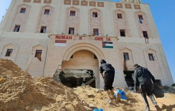 جيش الاحتلال الإسرائيلي يجبر الجرحى والمرضى على إخلاء المستشفى الإندونيسي بغزة