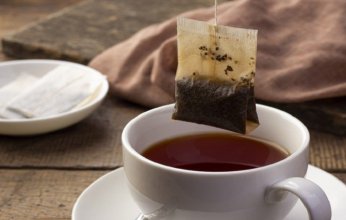 كيف تؤثر أكياس الشاي على صحة الإنسان؟ وما أضرارها؟.. باحثون يجيبون