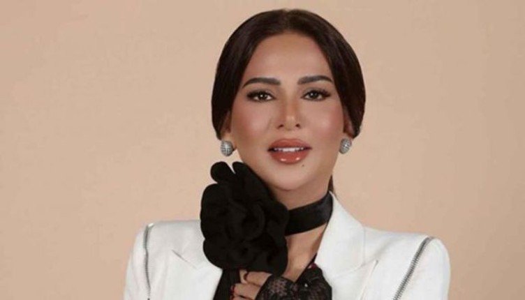الفنانة نوال الكويتية تكشف حقيقة اعتزالها الفن الفنانة نوال الكويتية تكشف حقيقة اعتزالها الفن