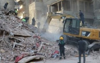 مصر.. مصرع شخصان أثر انهيار عقار بمنطقة العباسية.. والحماية المدنية تواصل البحث عن مفقودين