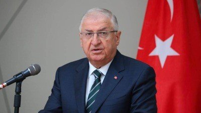 هل تتعاون تركيا عسكريا مع لـ"القيادة الجديدة بسوريا.. وزير الدفاع التركى يجيب هل تتعاون تركيا عسكريا مع لـ"القيادة الجديدة بسوريا.. وزير الدفاع التركى يجيب