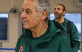 عمر الساعى يقود هجوم الأهلي أمام فاركو