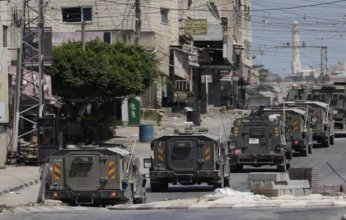 رغم الإعلان عن قرب التوصل لاتفاق نهائي بشأن وقف إطلاق النار.. قوات الاحتلال تواصل الهجمات على ملاجئ النازحين في غزة