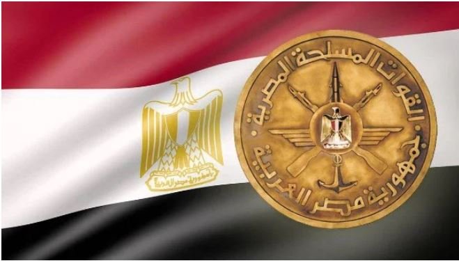 القوات المسلحة المصرية تنجح في إنقاذ عدد من السياح تعطل بهم بالون طائر القوات المسلحة المصرية تنجح في إنقاذ عدد من السياح تعطل بهم بالون طائر