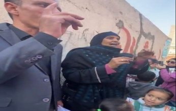 شاهد بالفيديو.. تفاصيل مثيرة في قضية مقتل شاب على يد 8 أشخاص في البدرشين بمصر