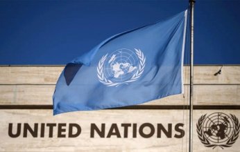 الأمم المتحدة تُعلّق عملياتها في مناطق الحوثيين بعد احتجاز المزيد من موظفيها