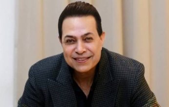 "حكيم" يحيي حفلًا غنائيًا بمسرح البالون 30 يناير الجاري