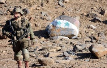 الجيش الإسرائيلي يعلن تدمير أسلحة وبنية تحتية للجيش السوري