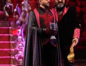 أول رد من الفنان أحمد حلمي بعد انتقادات مسرحية «بني أدم» في السعودية