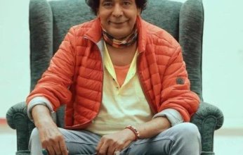 الكينج محمد منير يكرم في منزله.. احتفالية يوم الثقافة تصل إلى أسطورة الموسيقى