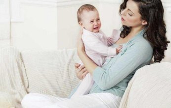 خطوات تنظيم النوم للطفل الرضيع.. نصائح عملية للأمهات والآباء