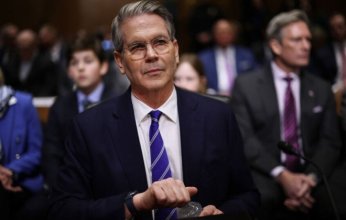 مجلس الشيوخ يوافق على تعيين سكوت بيسنت وزيرا للخزانة الأمريكية