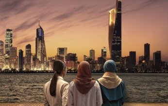 المرأة الكويتية.. إنجازات ريادية وحضور مؤثر في نهضة البلاد وتنميتها