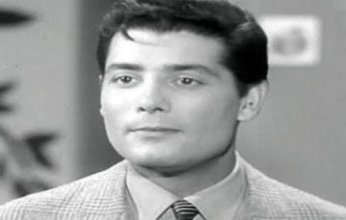 انتهاء خلاف أسرة شكري سرحان بوساطة نقابة المهن التمثيلية