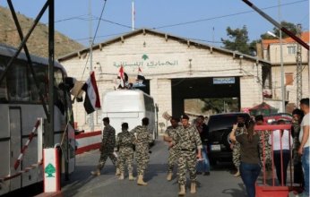 بعد إرسال تعزيزات عسكرية.. لماذا تمنع سوريا اللبنانين من الدخول إلى أراضيها؟