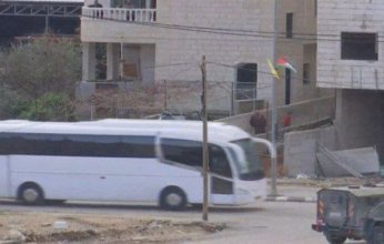 وصول 70 أسيرًا فلسطينيًا إلى مصر عقب الإفراج عنهم ضمن اتفاق وقف النار في غزة