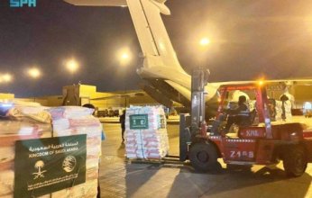 «سلمان للإغاثة» يسيّر أولى طلائع الجسور الإغاثية السعودية المقدمة للشعب السوري الشقيق