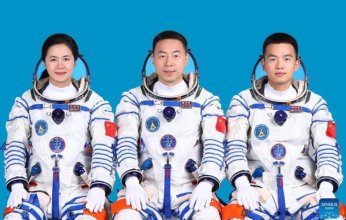 طاقم مهمة "شنتشو-19" يجرون تجارب جديدة على متن المحطة الفضائية الصينية