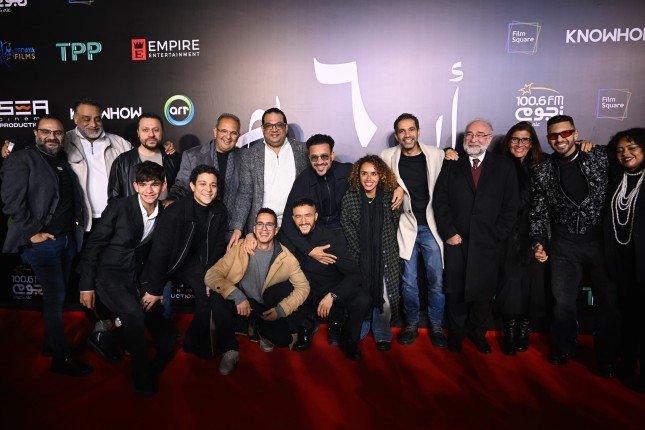 بالصور.. نجوم «6 أيام» يشعلون السجادة الحمراء في العرض خاص للفيلم 4 khaligyoun72305