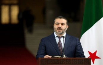 وفد سوري برئاسة وزير الخارجية يصل إلى الإمارات