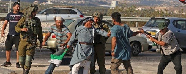 الخارجية الفلسطينية تدين الهجوم الإرهابي لعصابات المستوطنين المسلحين على جنوب نابلس الخارجية الفلسطينية تدين الهجوم الإرهابي لعصابات المستوطنين المسلحين على جنوب نابلس
