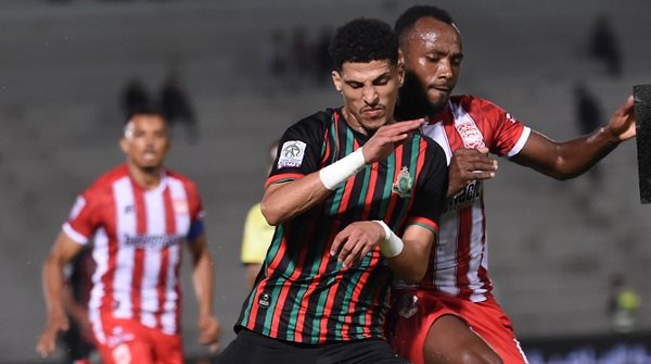 بث مباشر لمباراة المكناسي والجيش الملكي في الدوري المغربي بث مباشر لمباراة المكناسي والجيش الملكي في الدوري المغربي