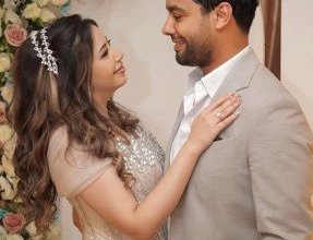 المطرب أحمد جمال يعلن خطوبته على فرح الموجي.. «صور»