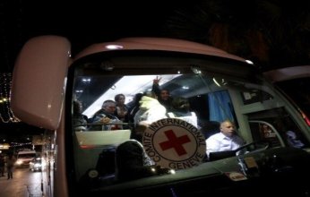 كيف احتجزت "حماس" الرهائن الإسرائيليات تحت الأرض لأكثر من 15 شهراً؟ وسائل إعلام عبرية تجيب