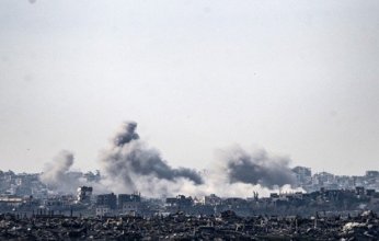 رغم دخول اتفاق وقف النار حيز التنفيذ.. جيش الاحتلال الإسرائيلي يقصف شمال قطاع غزة ووسطه بالمدفعية والطائرات