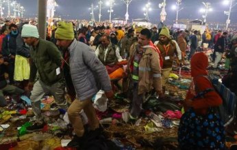 بالفيديو.. مصرع 30 شخصا وإصابة 90 أخرين بأضخم مهرجان ديني في الهند