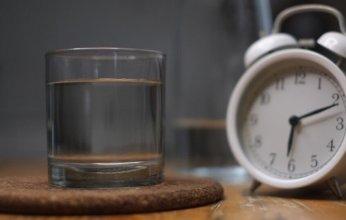 صيام الماء لمدة 24 ساعة.. هل يعزز الصحة؟.. دراسة حديثة تجيب