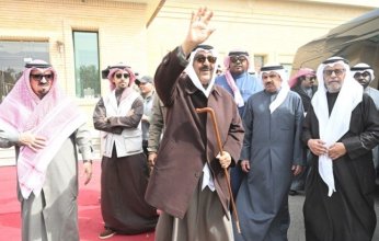 أمير الكويت وأبناء الأسرة في ضيافة «عزايز».. حضر مأدبة غداء أقامها علي الجابر على شرفه في العبدلي