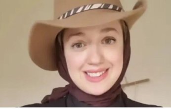 سقطت من الدور السابع.. تشييع جثمان المصرية آية عادل من مسجد العمري في الإسكندرية