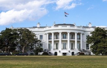 الولايات المتحدة توقف تمويل ثلاث مؤسسات إعلامية كبرى