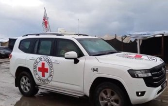 انطلاق عملية تسليم 4 رهائن إسرائيليين في النصيرات وسط قطاع غزة