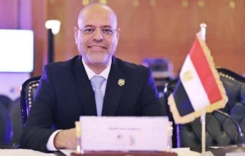 بمرتبات 4000 دولار.. وزير العمل المصري يُعلن عن وظائف لأطباء جلدية وتجميل بدولة عربية