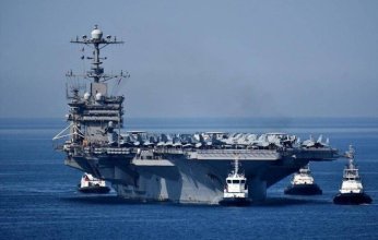 حاملة الطائرات الأمريكية "هاري إس ترومان" تصطدم بسفينة تجارية قرب مصر.. ما التفاصيل؟