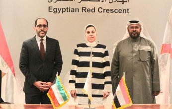 القائم بأعمال سفارة الكويت يشيد بدور الهلال الأحمر المصري في إدخال المساعدات إلى غزة