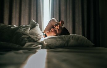 دراسة كويتية حديثة: ليلة واحدة بلا نوم تعادل تأثير السمنة على المناعة