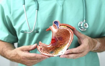 تحذير طبي.. أمراض الجهاز الهضمي قد تزيد خطر الإصابة بالسرطان