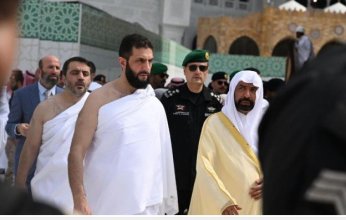 شاهد.. رئيس الجمهورية العربية السورية يؤدي مناسك العمرة