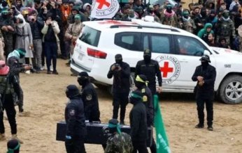 جيش الاحتلال: الصليب الأحمر أبلغنا أنه في طريقه لاستلام جثث المحتجزين الإسرائيليين