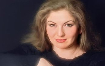 رحيل الشاعرة والرسامة السورية مها بيرقدار عن عمر يناهز 78 عامًا