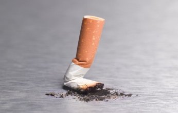 تأثيرات خطيرة.. التدخين السلبي يسبب تغييرات جينية لدى الأطفال