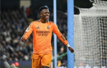 البرازيلي فينيسيوس يحسم مصيره من الرحيل عن صفوف ريال مدريد الأسباني