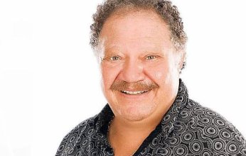 اختيار الفنان المصري القدير يحيي الفخراني رمز للثقافة العربية 2025