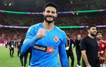 شوبير يعلن تجديد عقد نجم الأهلي موسمين